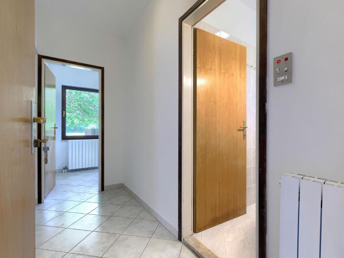 Vesela-1 By Interhome *